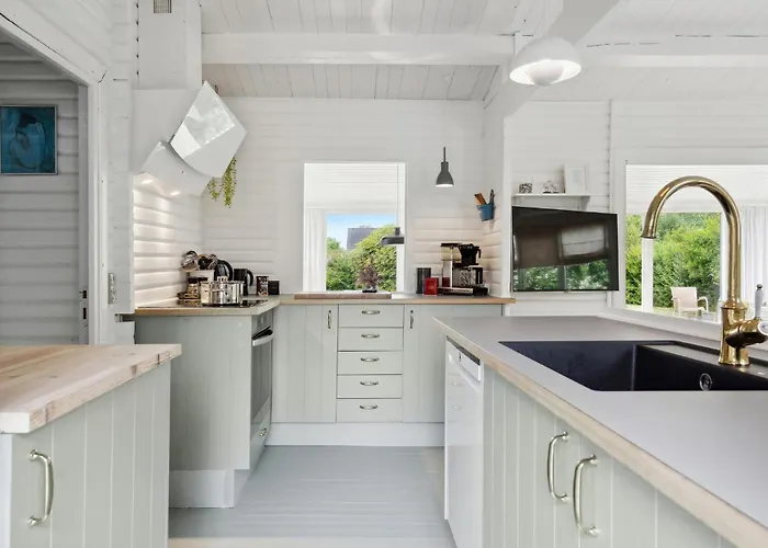 Holiday home 3 Bedroom Amazing In *