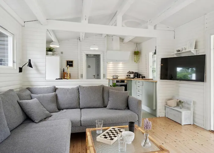 3 Bedroom Amazing In Holiday home *