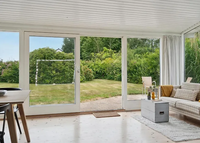 3 Bedroom Amazing In Otterup