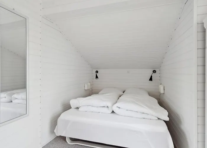 3 Bedroom Amazing In Otterup